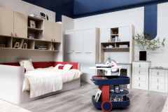 晶体则可替代保守